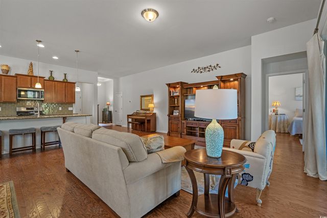 1225 Wind Swept Ct., Little River, SC 29566