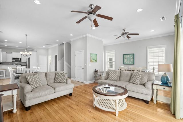 308 Shuffleboard Ct., Myrtle Beach, SC 29572