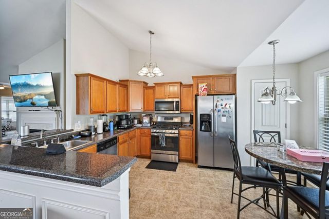 1066 Mcduffie Circle, Douglasville, GA 30134