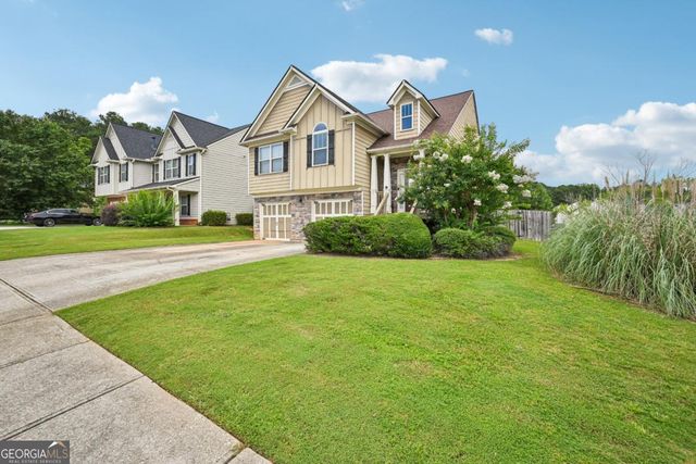 1066 Mcduffie Circle, Douglasville, GA 30134