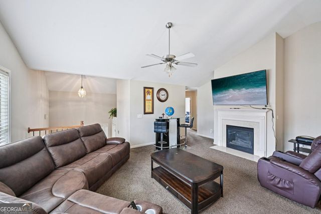 1066 Mcduffie Circle, Douglasville, GA 30134