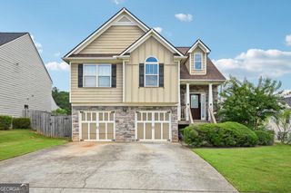 1066 Mcduffie Circle, Douglasville, GA 30134