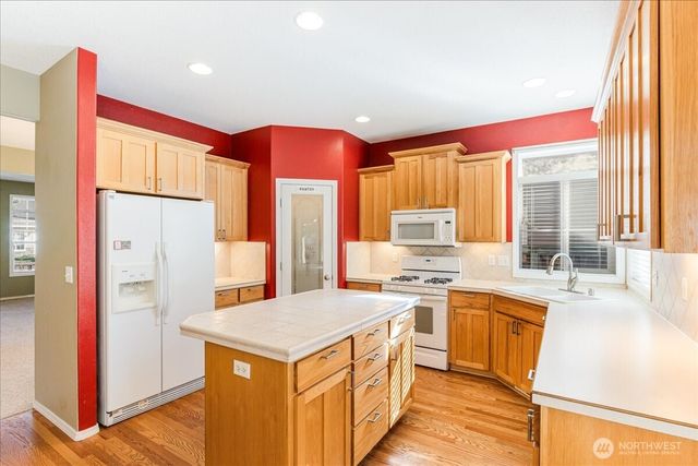 2104 NE 180th Place, Vancouver, WA 98684