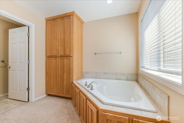 2104 NE 180th Place, Vancouver, WA 98684