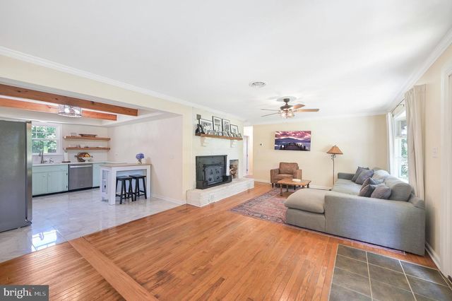 15133 PEPPERBOX RD, Delmar, DE 19940