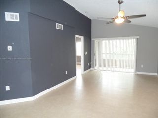2850 N Oakland Forest Dr 313, Oakland Park, FL 33309