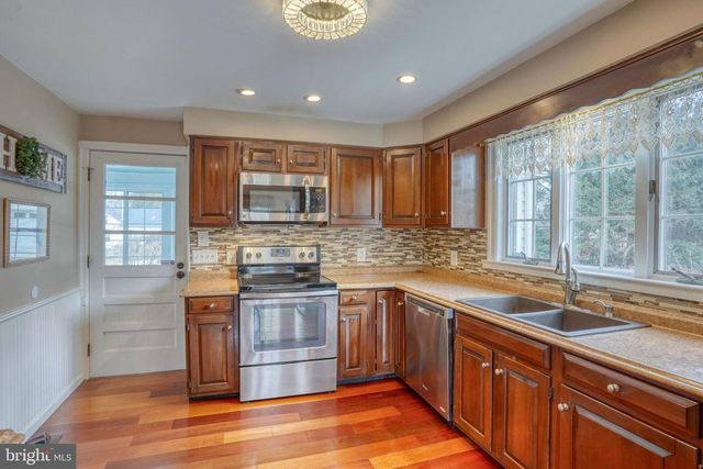 1078 SMITHBRIDGE, Glen Mills, PA 19342