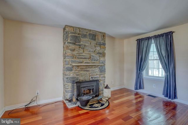 1078 SMITHBRIDGE, Glen Mills, PA 19342