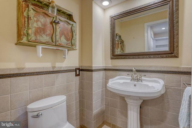 1078 SMITHBRIDGE, Glen Mills, PA 19342