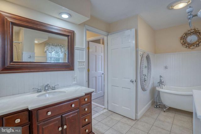 1078 SMITHBRIDGE, Glen Mills, PA 19342