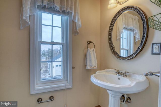 1078 SMITHBRIDGE, Glen Mills, PA 19342