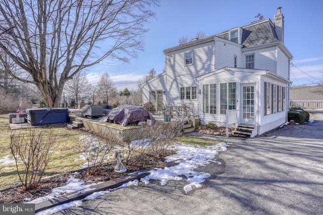 1078 SMITHBRIDGE, Glen Mills, PA 19342