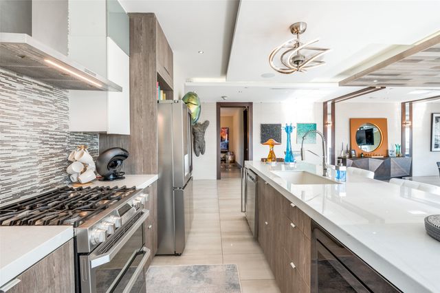 4005 Gaston Avenue PH1, Dallas, TX 75246