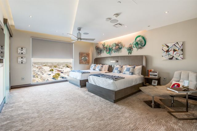 4005 Gaston Avenue PH1, Dallas, TX 75246