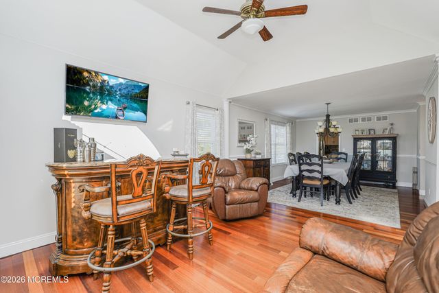 20 Thousand Oaks Terrace, Howell, NJ 07731