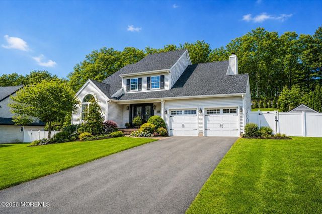 20 Thousand Oaks Terrace, Howell, NJ 07731