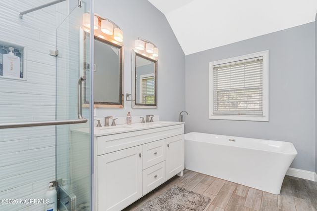 20 Thousand Oaks Terrace, Howell, NJ 07731