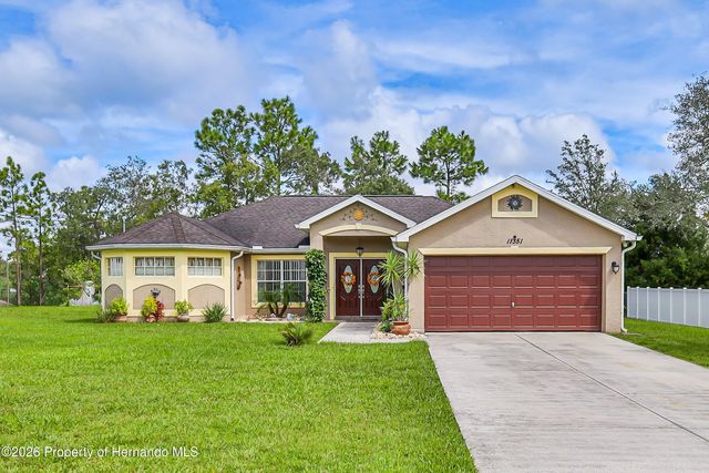 11351 Mississippi Kite Avenue, Weeki Wachee, FL 34614