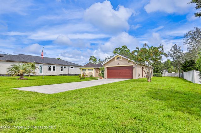 11351 Mississippi Kite Avenue, Weeki Wachee, FL 34614