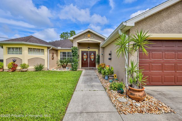 11351 Mississippi Kite Avenue, Weeki Wachee, FL 34614
