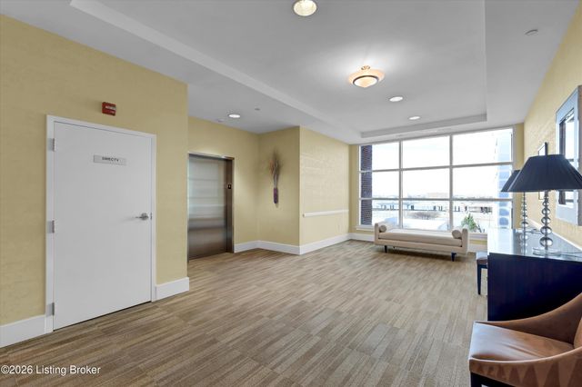 324 E Main St UNIT 404, Louisville, KY 40202