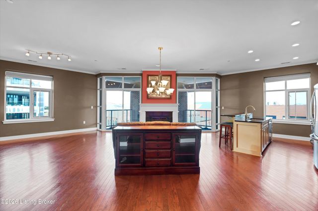 324 E Main St UNIT 404, Louisville, KY 40202