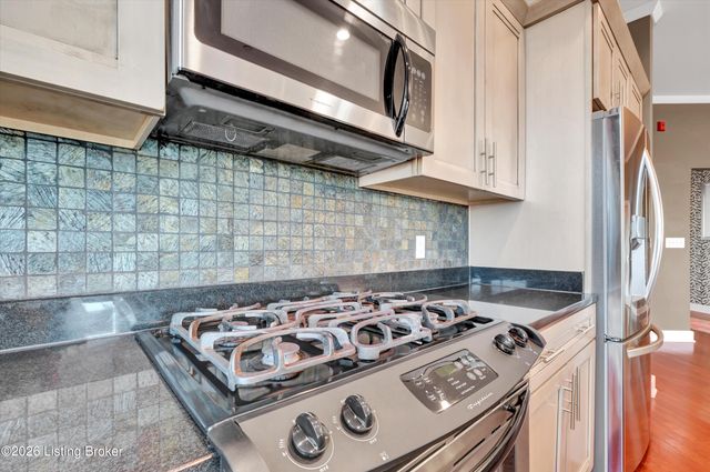 324 E Main St UNIT 404, Louisville, KY 40202