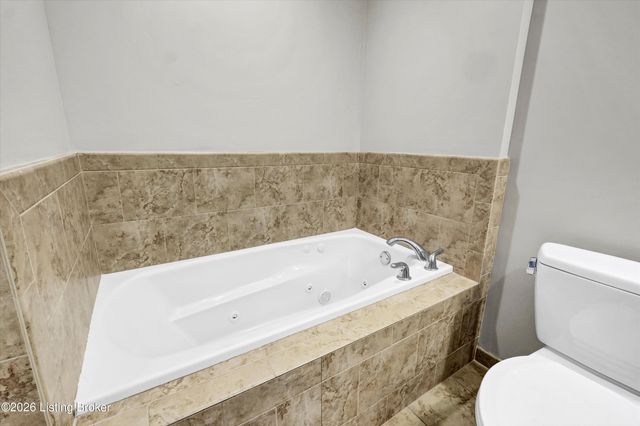 324 E Main St UNIT 404, Louisville, KY 40202