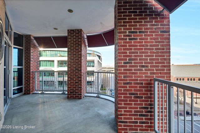 324 E Main St UNIT 404, Louisville, KY 40202