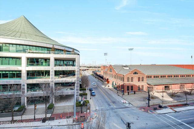 324 E Main St UNIT 404, Louisville, KY 40202