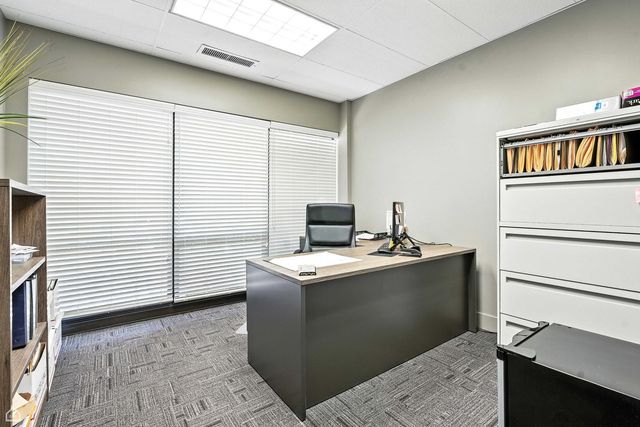 1S280 Summit Avenue A, Oakbrook Terrace, IL 60181