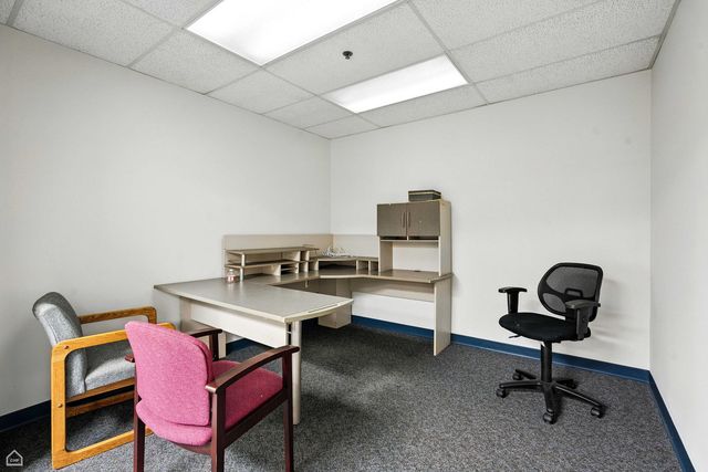 1S280 Summit Avenue A, Oakbrook Terrace, IL 60181