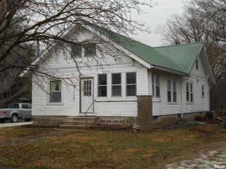 204 MAPLE Street, Augusta, IL 62311