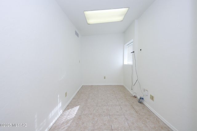 125 E Flores Street, Tucson, AZ 85705