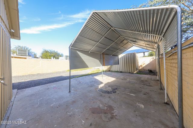 125 E Flores Street, Tucson, AZ 85705