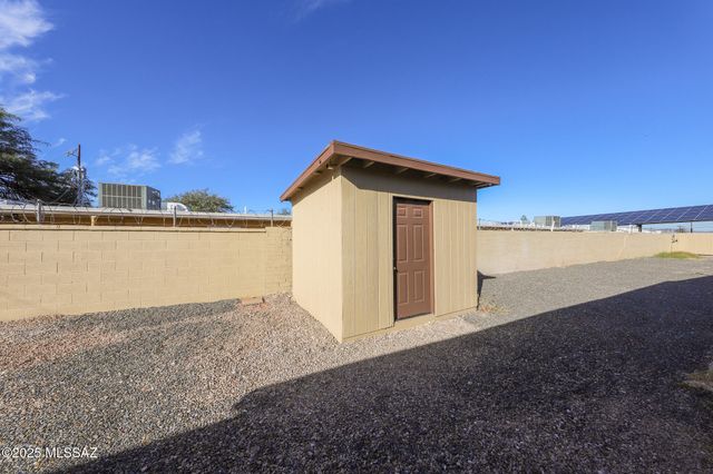 125 E Flores Street, Tucson, AZ 85705