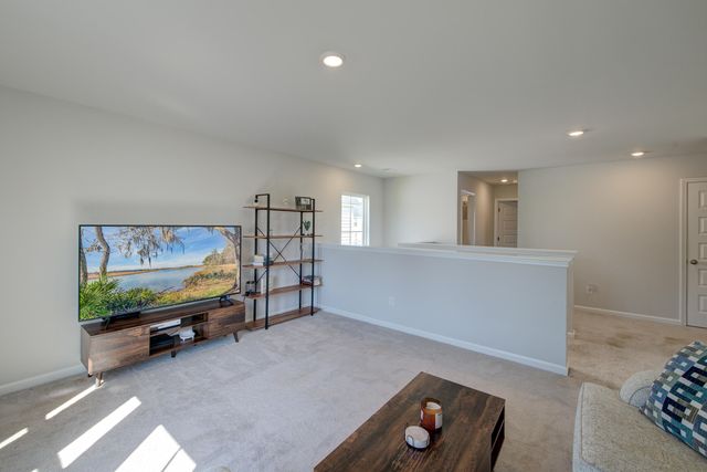 221 Tuscan Sun Street, Summerville, SC 29485