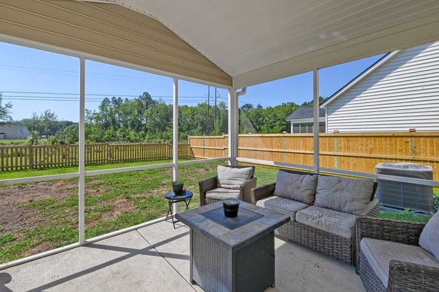 221 Tuscan Sun Street, Summerville, SC 29485