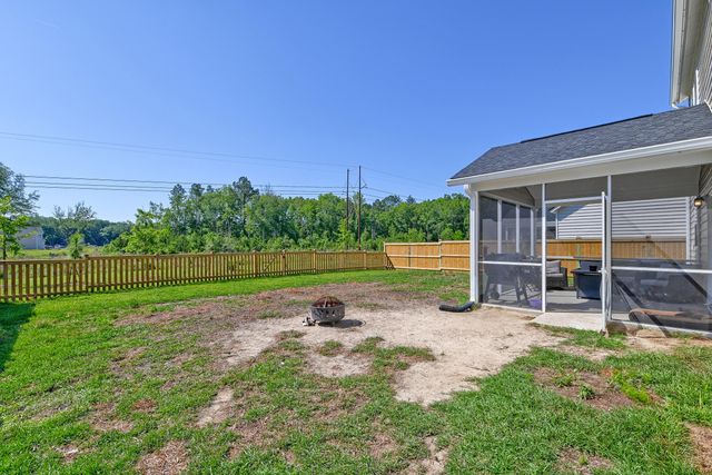 221 Tuscan Sun Street, Summerville, SC 29485