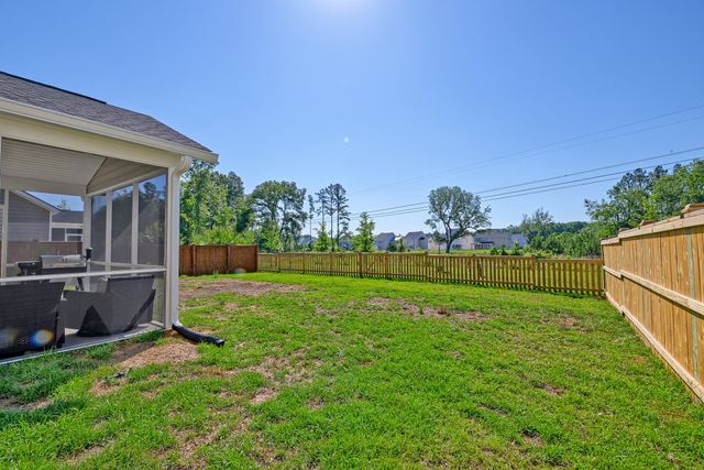 221 Tuscan Sun Street, Summerville, SC 29485
