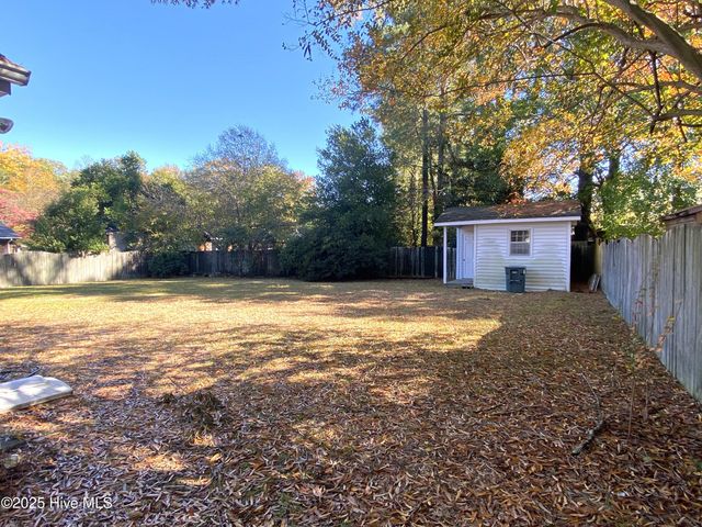 1103 W Ragsdale Road, Greenville, NC 27858