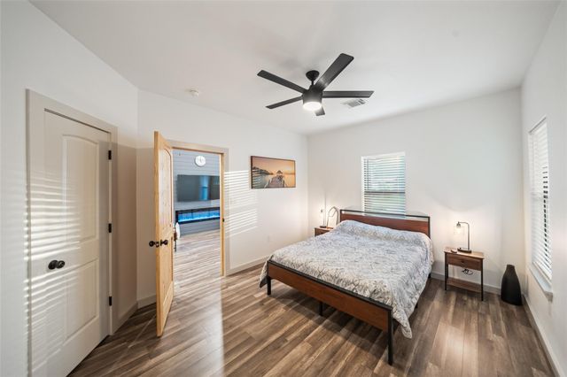 181 Acorn Lane, Point Blank, TX 77364