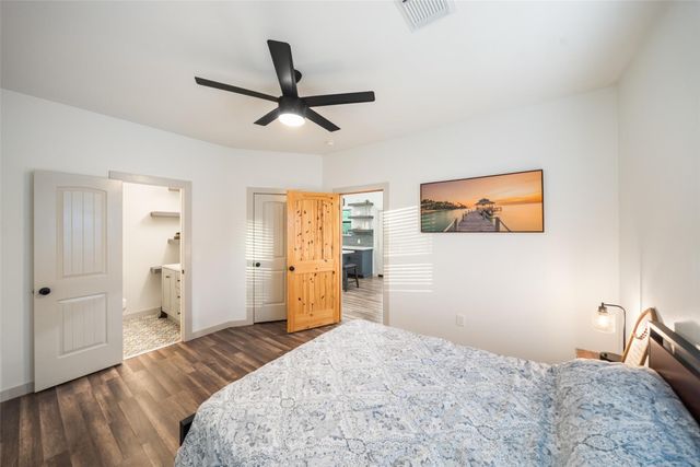 181 Acorn Lane, Point Blank, TX 77364