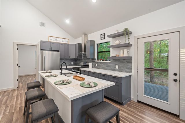 181 Acorn Lane, Point Blank, TX 77364
