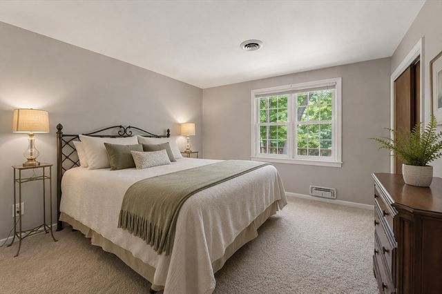 12 Catherine Dr, Peabody, MA 01960