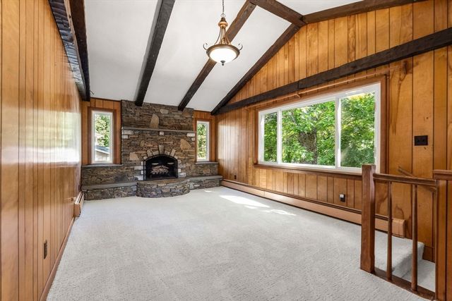 12 Catherine Dr, Peabody, MA 01960