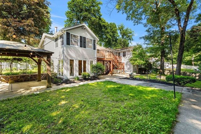 12 Catherine Dr, Peabody, MA 01960