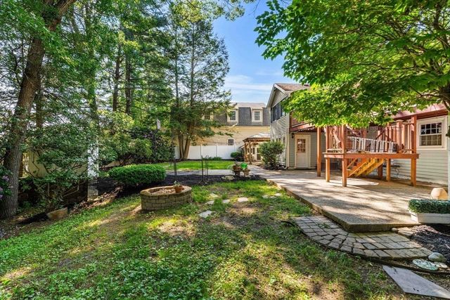 12 Catherine Dr, Peabody, MA 01960