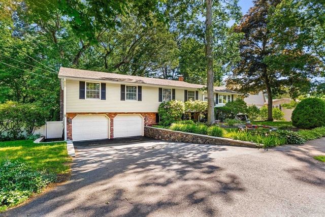 12 Catherine Dr, Peabody, MA 01960