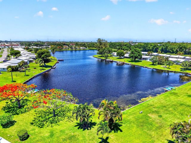1213 SW 20th Avenue, Boynton Beach, FL 33426